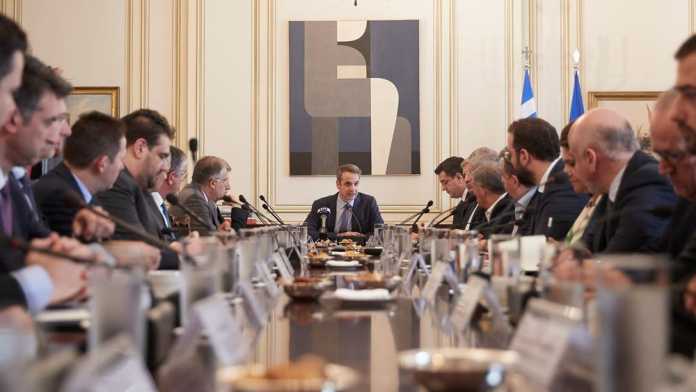 Μητσοτάκης - Περιφερειάρχες