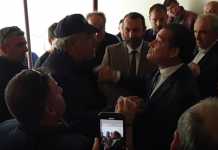 Η συνάντηση του Άδωνι Γεωργιάδη με τους αγρότες για τα τεύτλα (και τα 2 ΒΙΝΤΕΟ)