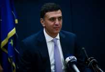 Τον Μανώλη Γλέζο επισκέφθηκε ο Β. Κικίλιας