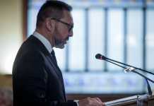 Γιάννης στουρνάρας ομιλίας