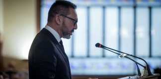 Γιάννης στουρνάρας ομιλίας