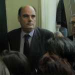 “Περάστε έξω” – Τότε που ο Φορτσάκης τα έβαλε με τους εισβολείς (βίντεο)