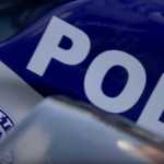 Πειραιάς: Άνδρας ανέβηκε σε γερανό και απειλεί να αυτοκτονήσει