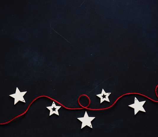 Τα φώτα στην Αθήνα σβήνουν σιγά σιγά μαζί με το παρελθόν της – Της Γιούλας Κουγιά