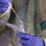 Κορονοϊός: Πέντε δωρεάν self tests σε μαθητές και εκπαιδευτικούς από Δευτέρα