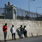 Περιορισμοί στην κίνηση όσων διαμένουν στα Hot Spot – Ποια μετατρέπονται σε κλειστά κέντρα