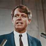 Νέα τραγωδία στην οικογένεια Κένεντι: Νεκροί η εγγονή του Ρόμπερτ και ο 8χρονος γιος της