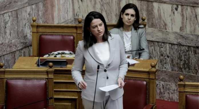 Νίκη Κεραμέως