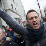 Ρωσία: Στην εντατική ο ηγέτης της αντιπολίτευσης Αλεξέι Ναβάλνι – Τον δηλητηρίασαν στο αεροπλάνο
