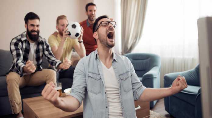 opadoi-podosfairo-2019-14-8