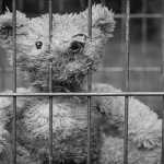 Alice Miller: Οι φυλακές της παιδικής μας ηλικίας