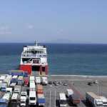 Δειγματοληπτικοί έλεγχοι σε Πειραιά και Ραφήνα για εκδρομείς που επιστρέφουν