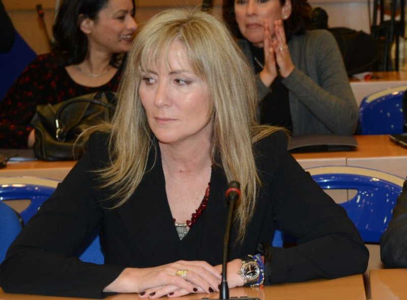 ελένη τουλουπάκη