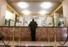 Ποιες συναλλαγές δεν θα δέχονται από την Τρίτη οι Τράπεζες