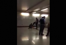 Έρευνα για βίντεο που δείχνει αστυνομικό να χτυπά άνδρα με γύψο στο πόδι