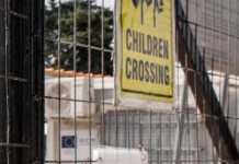 Ένταση στη Μαλακάσα μετά το θάνατο πρόσφυγα από κορονοϊό