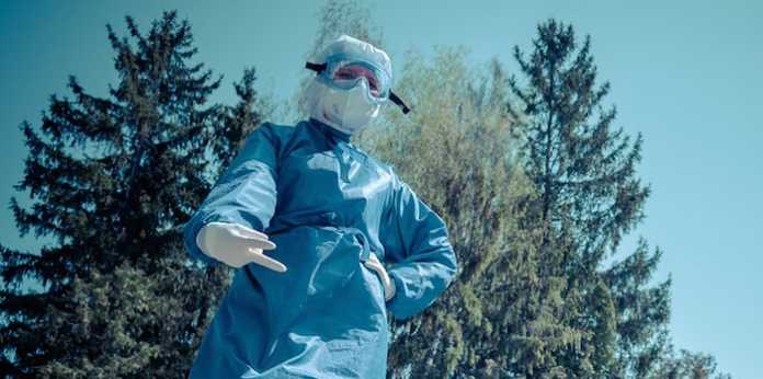 ΓΙΑΤΡΟΣ ΚΟΡΟΝΟΙΟΣ