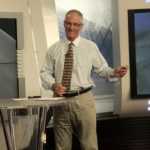 Έφυγε από τη ζωή ο δημοσιογράφος Δημήτρης Καρανικόλας