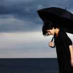 Κοινωνική απομόνωση: Μελέτη εξηγεί πώς αυξάνει τον κίνδυνο υπέρτασης για τις γυναίκες