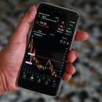 Νέο στέλεχος κορονοϊού: Βουτιά στα ευρωπαϊκά χρηματιστήρια