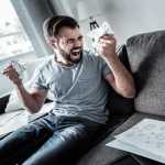 Ανδρική υστερία: Ποια είναι τα συμπτώματα