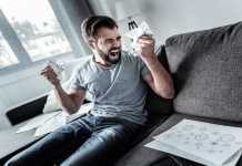 Ανδρική υστερία: Ποια είναι τα συμπτώματα