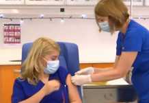 Έγινε ο πρώτος εμβολιασμός στην Ελλάδα κατά του κορονοϊού