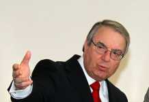 Μπαμπινιώτης: Η συνέχεια της ελληνικής γλώσσας μέσα από ένα κείμενο 2.500 ετών