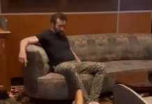 Σε έξαλλη κατάσταση ο Νίκολας Κέιτζ: Μεθυσμένο και ξυπόλητο, τον πέταξαν έξω από εστιατόριο