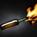 Επεισόδια μεταξύ Αστυνομίας και αντιεξουσιαστών στη Θεσσαλονίκη (video)