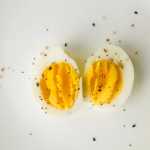 Χιλιάδες τόνοι τροφίμων καταλήγουν ετησίως στα σκουπίδια