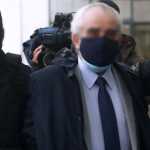 Οργή για τον ψευτογιατρό: «Αλήτη, τέρας μου έφαγες το κορίτσι»