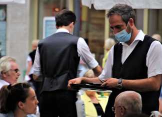 Πέτσας: «Δεν αποκλείοναι επιπλέον μέτρα για τους ανεμβολίαστους» – Όσα ανέφερε για την υποχρεωτικότητα εμβολιασμού (βίντεο)