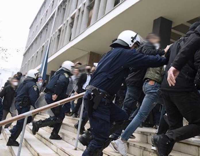 Dolofonia_Alki_metagogi