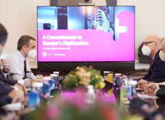 Συνάντηση Κυριάκου Μητσοτάκη με τον Διευθύνοντα Σύμβουλο της Deutsche Telekom, Tim Höttges, στο Μέγαρο Μαξίμου