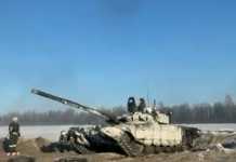 Η Ρωσία αποσύρει δυνάμεις από τα σύνορα με την Ουκρανία – Θετικό κλίμα στις αγορές