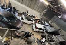 Έκλεβαν αυτοκίνητα και τα διέλυαν για ανταλλακτικά – Δύο συλλήψεις (Βίντεο)