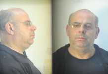 Αυτός είναι ο 53χρονος που βίαζε τη 13χρονη κόρη της συντρόφου του (Φωτογραφίες)