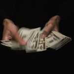 Ρωσία: Απαγόρευση εξαγωγής συναλλάγματος άνω των 10.000 δολαρίων