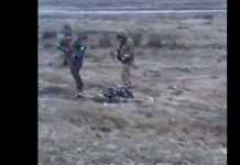 Η αγριότητα του πολέμου: Ουκρανοί στρατιώτες φωνάζουν «Πέθανε Ρώσε» επάνω από πτώματα (Βίντεο)